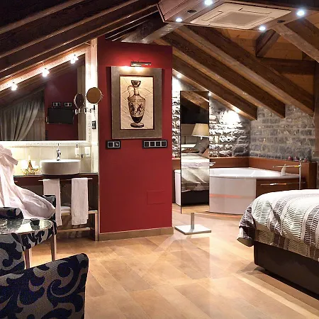 Aparta-hotel Puertolas