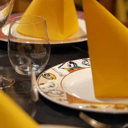 Aparta-hotel Puertolas