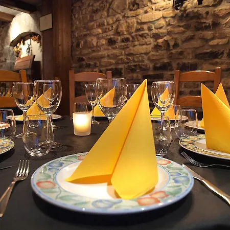 Aparta-hotel Puertolas Escuer