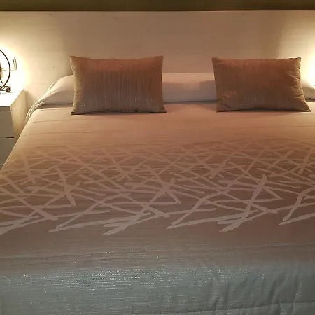 Aparta-hotel Puertolas Lägenhetshotell Escuer