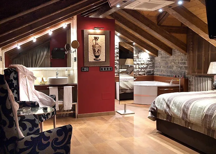 Aparta-hotel Puertolas