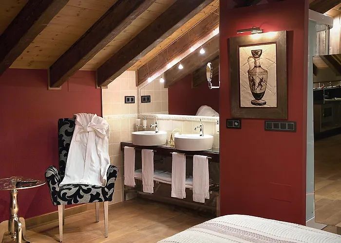 Aparta-hotel Puertolas 3*